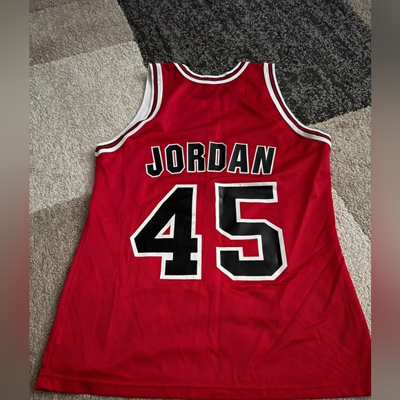 Vintage Champion Bulls #45 Red Jersey - size 40 - Picture 4 of 4